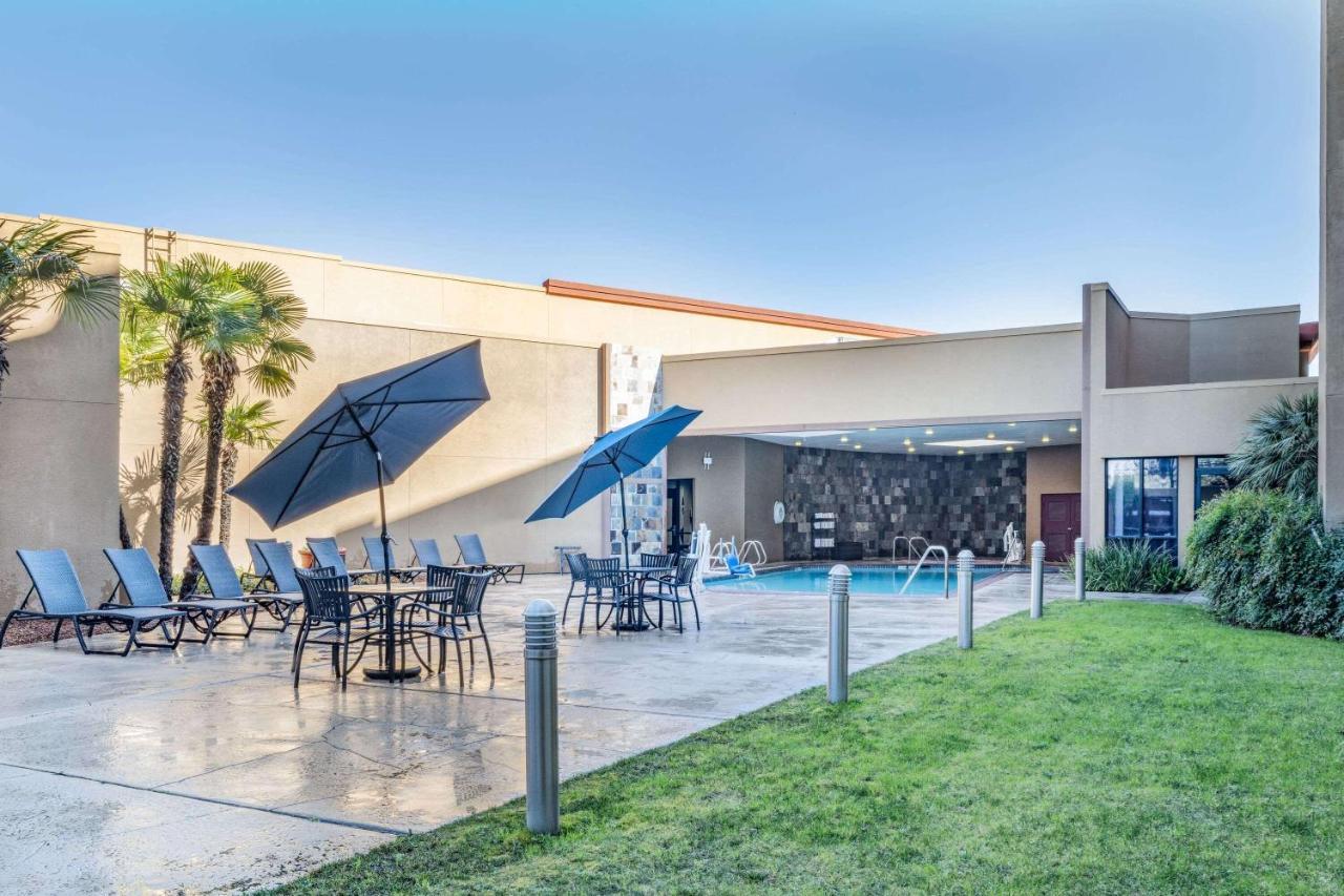 Hotel Wyndham Sacramento Carmichael Zewnętrze zdjęcie